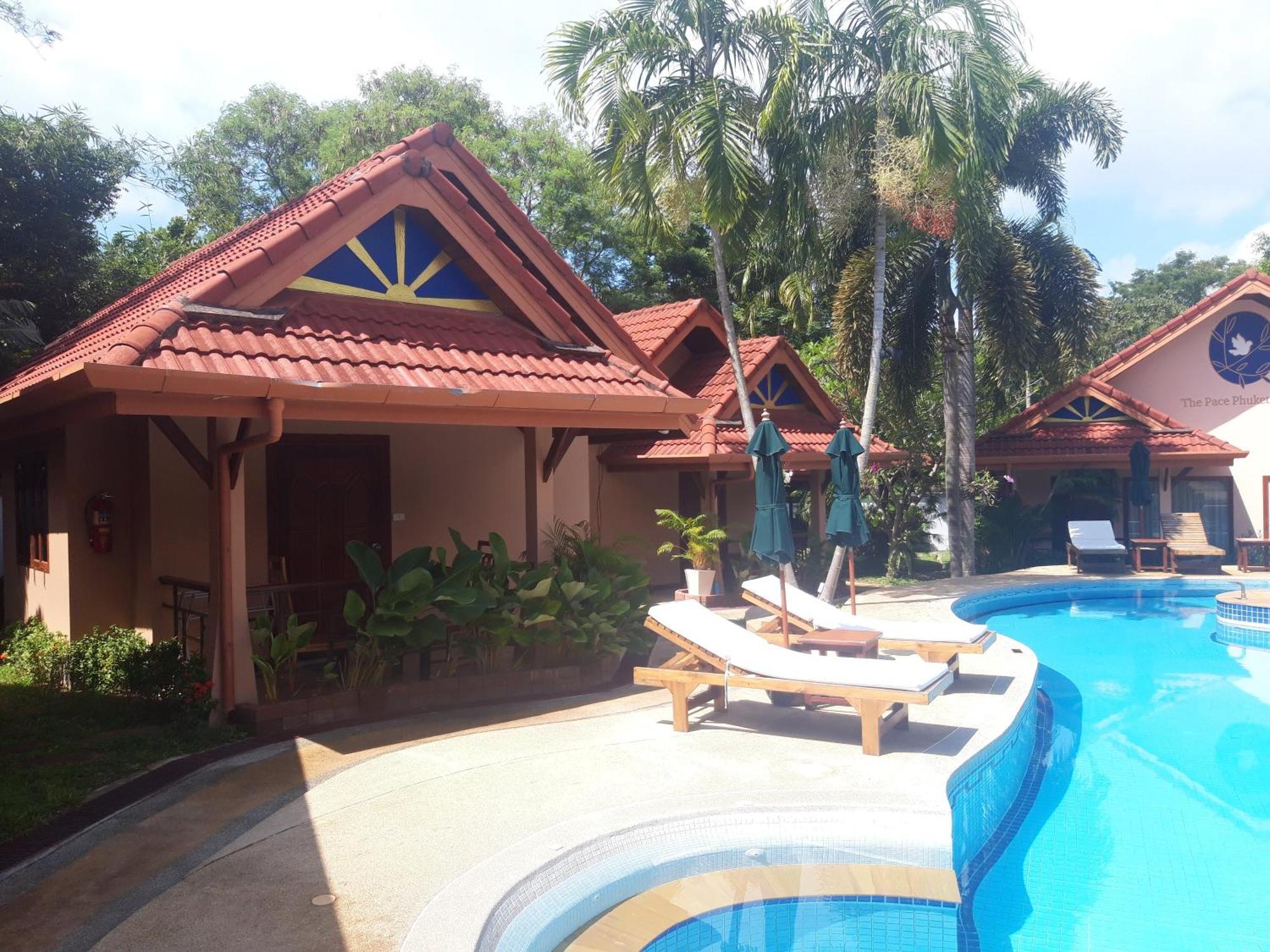 The Pace Phuket Boutique Resort Rawai Exterior photo